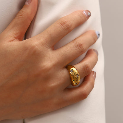 Hexagram zircon ring