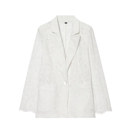 Embroidered slim fit suit jacket with shoulder pads