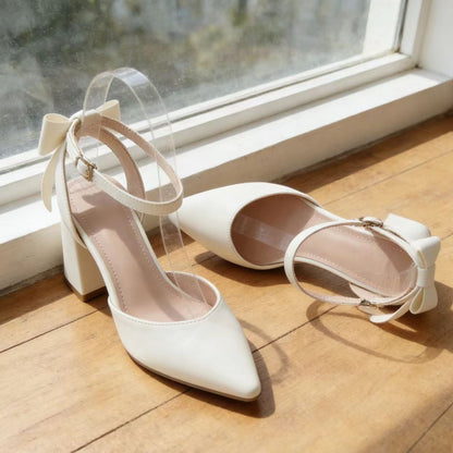 Women's off-white bow chunky heel pointed toe sandals for spring and summer
