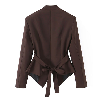 Single breasted chest pleated long sleeved suit jacket without buttons