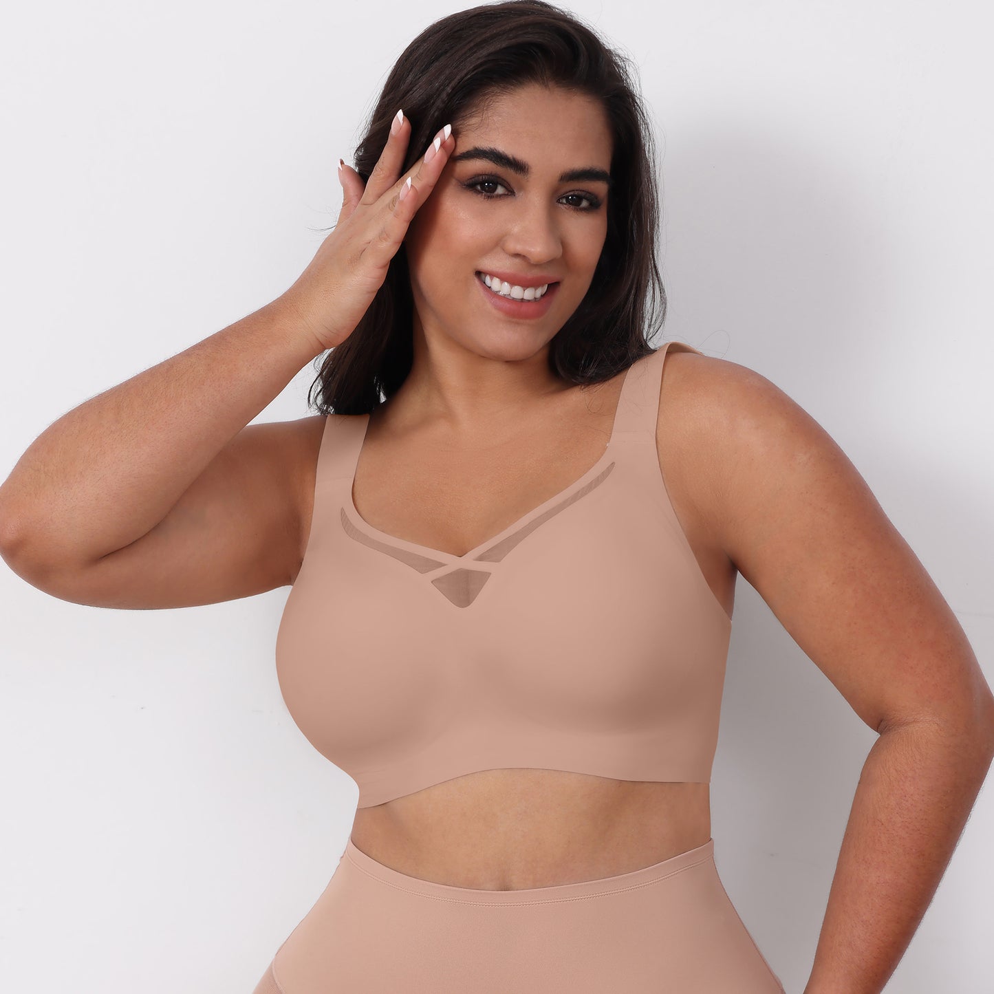 Plus Size Bra with Large Cups and Gel Padding for Women, Seamless Customized Underwear