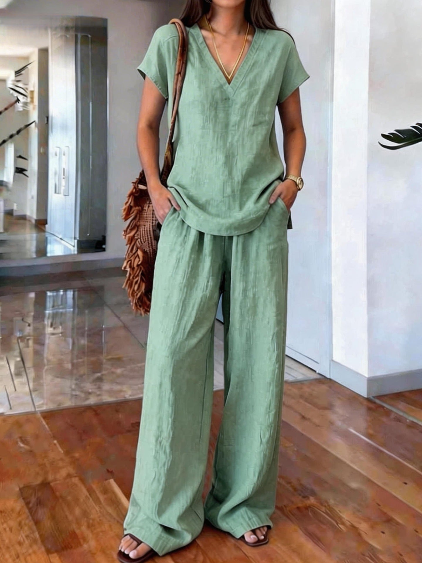 Clothing  Solid Color Women's Fashion Set V-Neck Short Sleeve Long Pants Casual Two-Piece Set